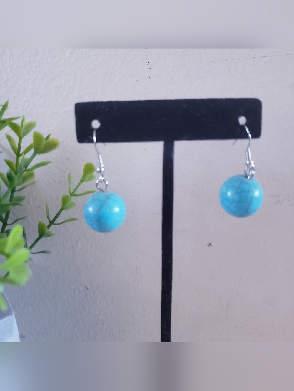 Seraphin NIP Turquoise Dangle Earrings O/S